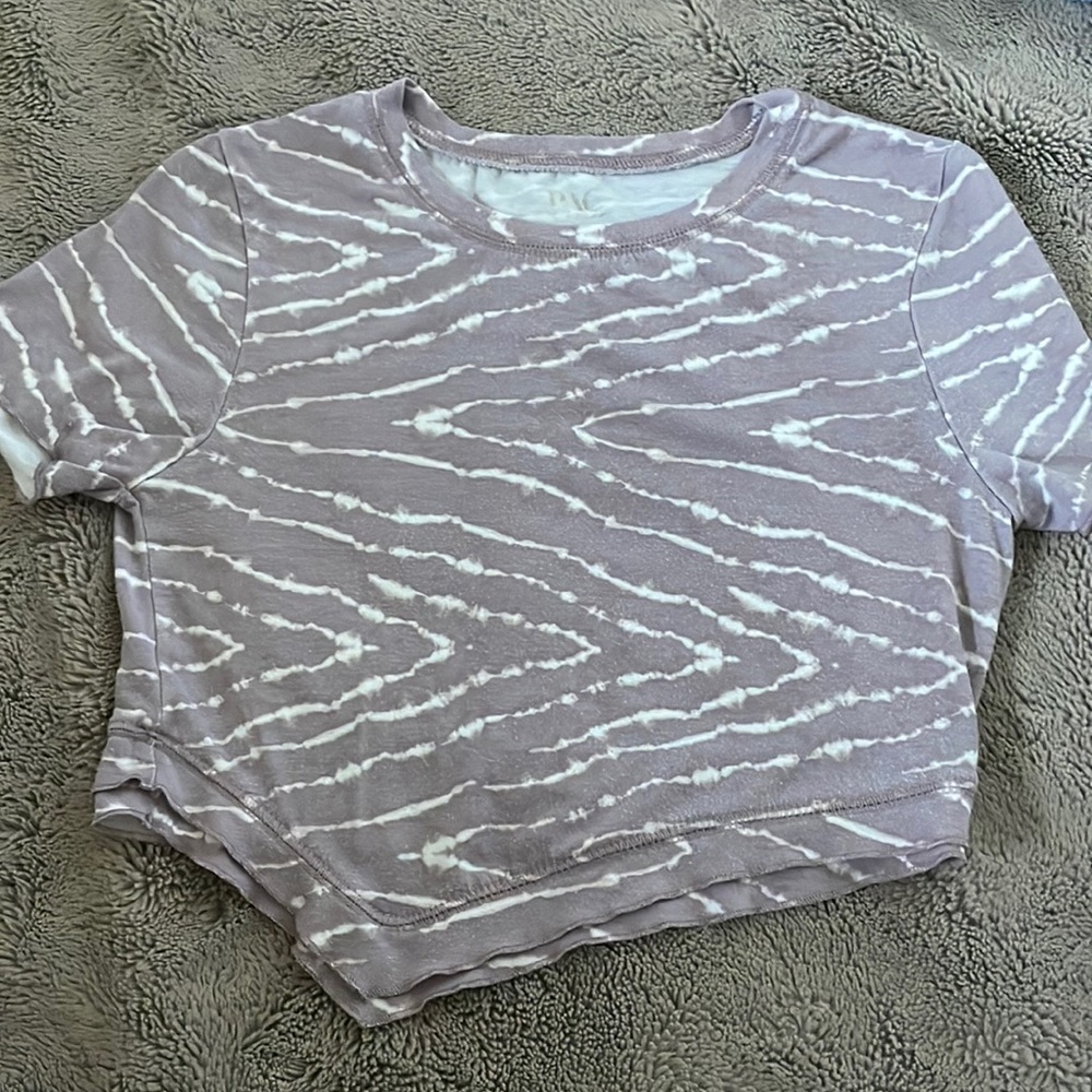 Pacsun pink crop top. size small.